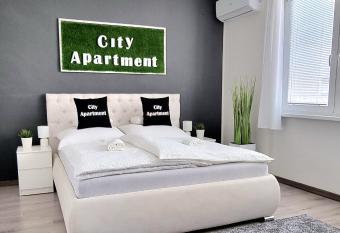 City Apartment has Balcony rooms