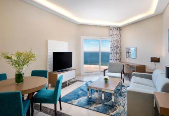 Hilton Hurghada Plaza Hotel has rooms with a private hot tub