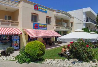 Omega Comfy Apartments allows 18 year olds to book a room