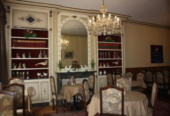 Alliance Hotel Ieper Centrum allows 18 year olds to book a room