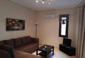 GOUGOUSIS apartments has Balcony rooms