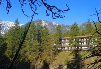 Alpine Rivers Inn has Balcony rooms