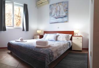 Kiara room allows 18 year olds to book a room