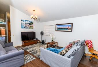 Santa Rosa Wine Country Getaway! has Balcony rooms