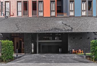 Hua Hin Habitat Hotel- SHA Extra Plus has Balcony rooms