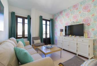 Mahostly Apartamento Comillas SC has Balcony rooms