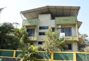 Gulmohar Cottages - Home Stay in Alibag allows 18 year olds to book a room