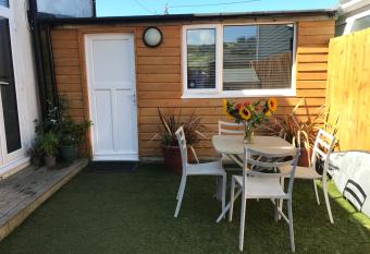 Flat Rocks allows 18 year olds to book a room