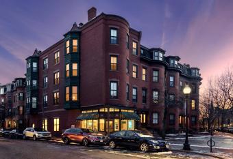 Stylish Downtown Studio in the South End, #8 allows 18 year olds to book a room