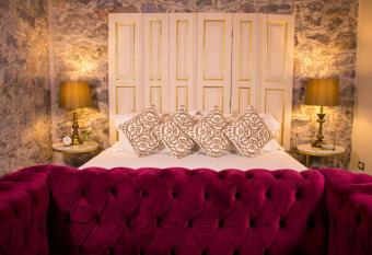 Luma B&B Boutique allows 18 year olds to book a room