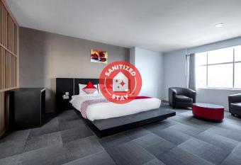 SUPER OYO Capital O 472 Hotel Asyra allows 18 year olds to book a room