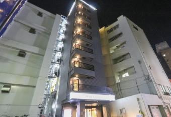 HOTEL LiVEMAX Machida-Ekimae has Smoking rooms
