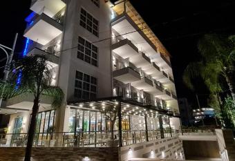 IONIAN HOTEL has Balcony rooms