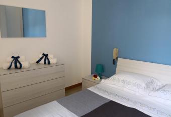 Casa Vacanza Sole & Sale has Balcony rooms