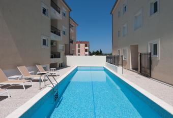 Residence Kamenjak Premantura has Balcony rooms