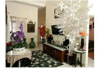 Guest House Abimanyu has Balcony rooms