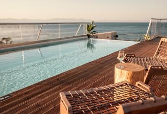 Cooks club City Beach Rhodes has Balcony rooms