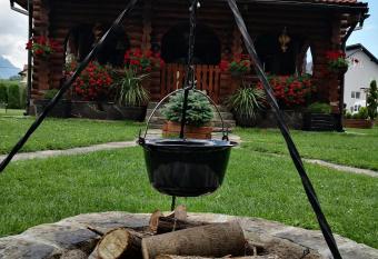 Cabana Rustic Bran allows 18 year olds to book a room