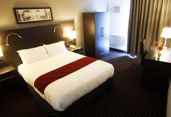 H  tel Le Principal has Balcony rooms