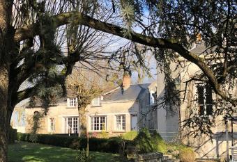 Au Bonheur Dupr   B&B has Balcony rooms