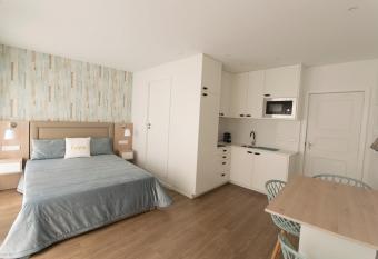 L&C Studio - Guimar  es has Balcony rooms