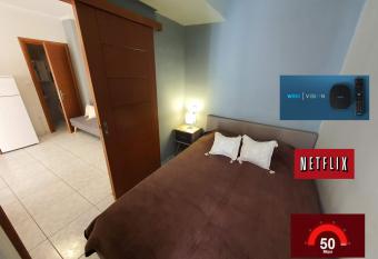 Cosy has Balcony rooms