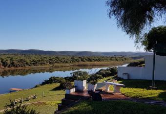 Addo Riverside Villa has Balcony rooms