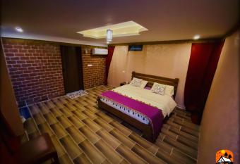 Petra Wassaif Camp has Balcony rooms