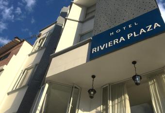 Hotel Riviera Plaza allows 18 year olds to book a room