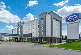 Hampton Inn & Suites by Hilton Edmonton/West allows 18 year olds to book a room