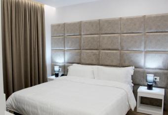 Ramel Hotel allows 18 year olds to book a room