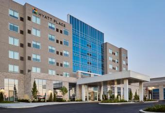 Hyatt Place Toronto/Mississauga Centre has Balcony rooms