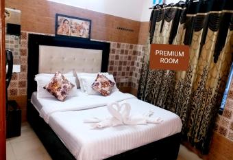 Hotel Best Hotels Om in Amritsar has Balcony rooms