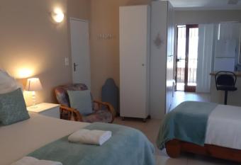 On Yonder Hill has Balcony rooms