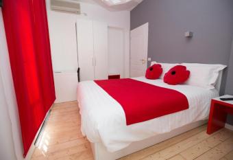 Hotel Rimini Tirana has Balcony rooms