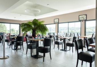 Hotel Les Galets has Balcony rooms