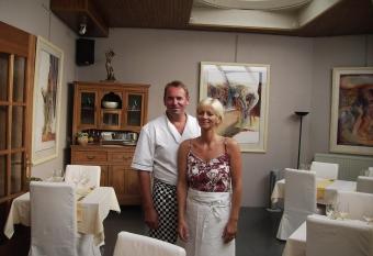 Hotel Hooghuys allows 18 year olds to book a room