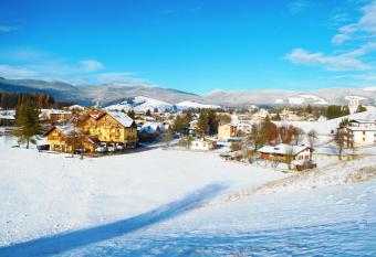 Hotel Vescovi has Balcony rooms