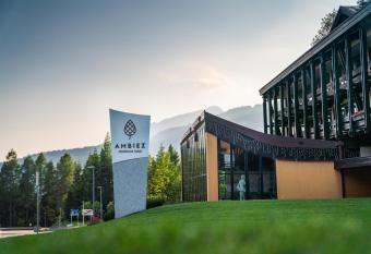 Ambiez Residencehotel has Balcony rooms