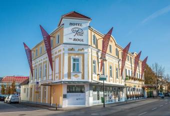 Hotel zur Post has Balcony rooms