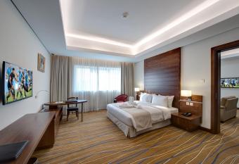 Center Hotel Sharjah allows 18 year olds to book a room