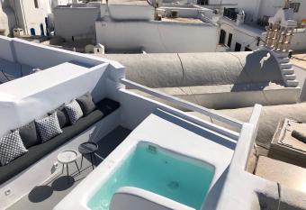 Roofs Of Chora allows 18 year olds to book a room