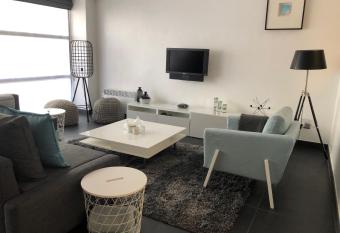 Seawind allows 18 year olds to book a room