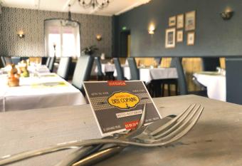 Le rendez-vous des Copains allows 18 year olds to book a room