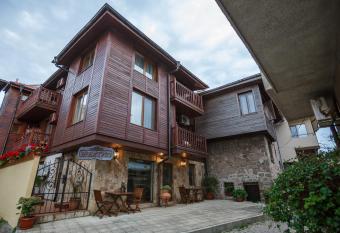 Hotel Albatros Old Town has Balcony rooms