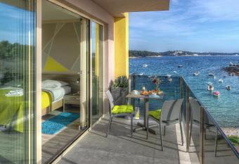 Hotel Modo has Balcony rooms