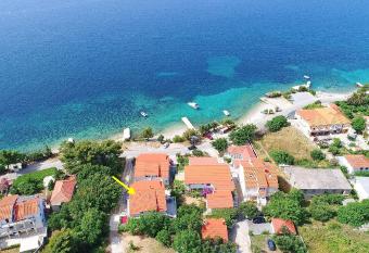 Apartments Marko Pelje  ac has Balcony rooms