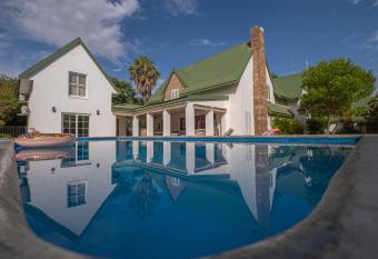 Eden Studios allows 18 year olds to book a room