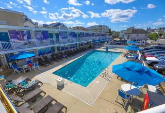 The Forum has Balcony rooms