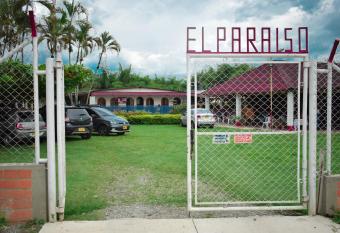 Sede el Paraiso has Balcony rooms